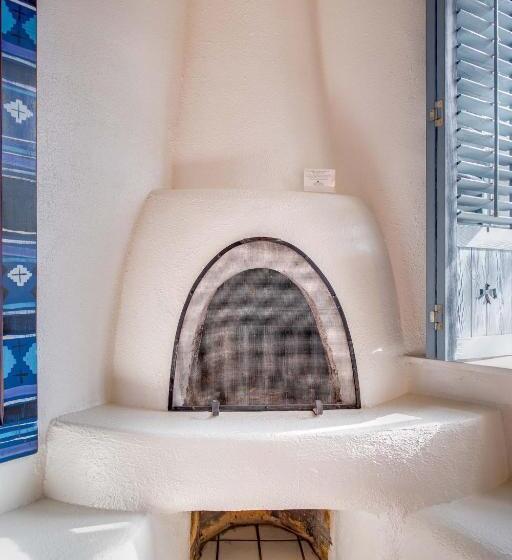 ホテル The Historic Taos Inn