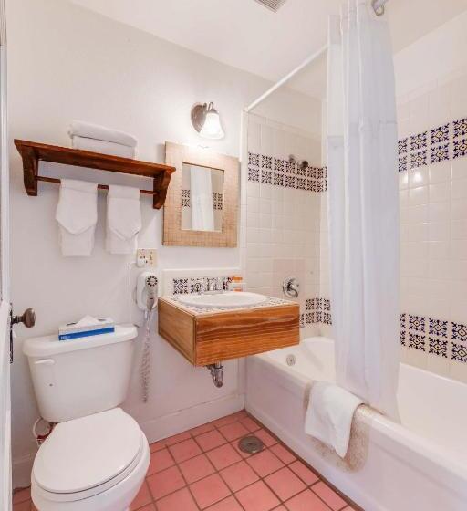 ホテル The Historic Taos Inn