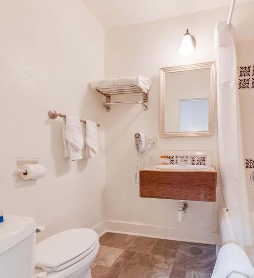 ホテル The Historic Taos Inn