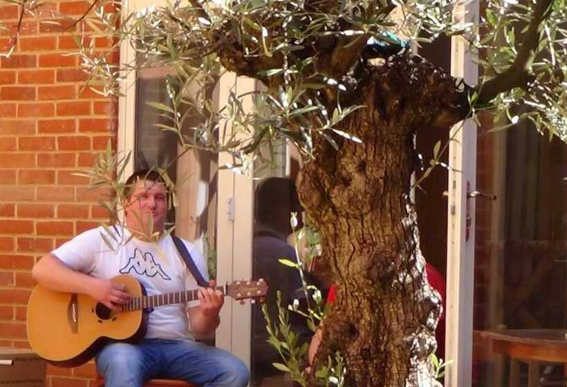 ホテル The Kingsley At Eversley