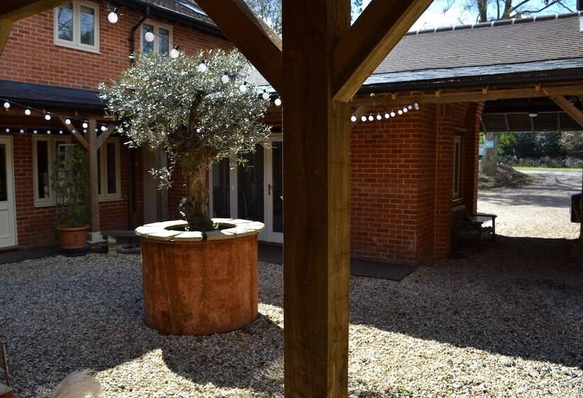 ホテル The Kingsley At Eversley