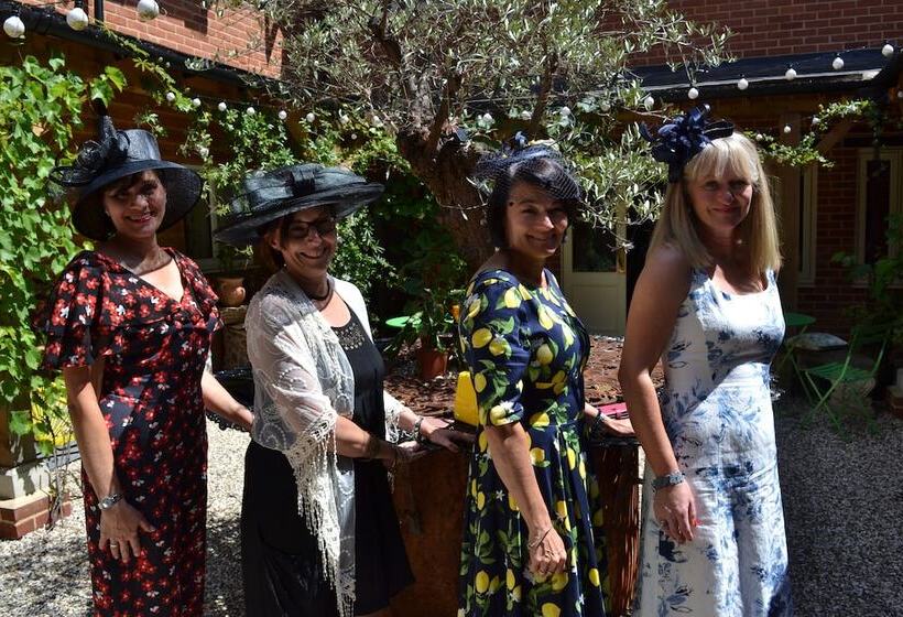 ホテル The Kingsley At Eversley