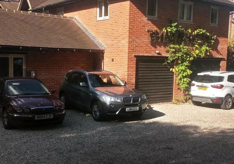 ホテル The Kingsley At Eversley