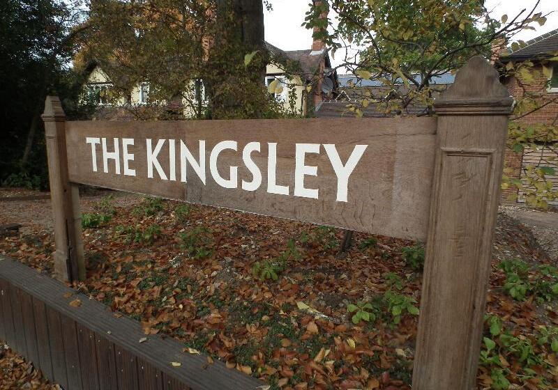 ホテル The Kingsley At Eversley