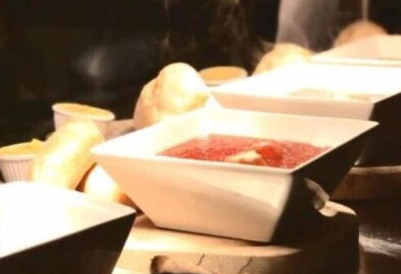 فندق The Lilly Restaurant With Rooms