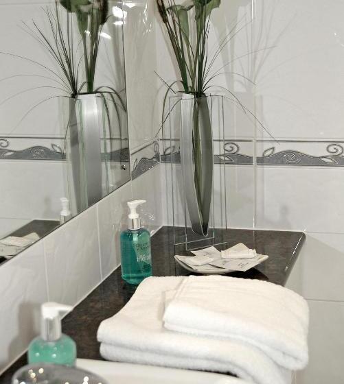 בית מלון כפרי The Long Range