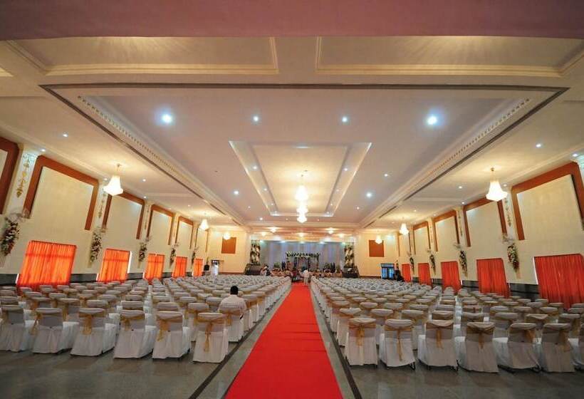 ホテル Viceroy Comforts, Mysore