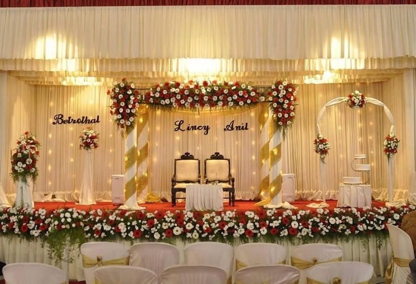 ホテル Viceroy Comforts, Mysore