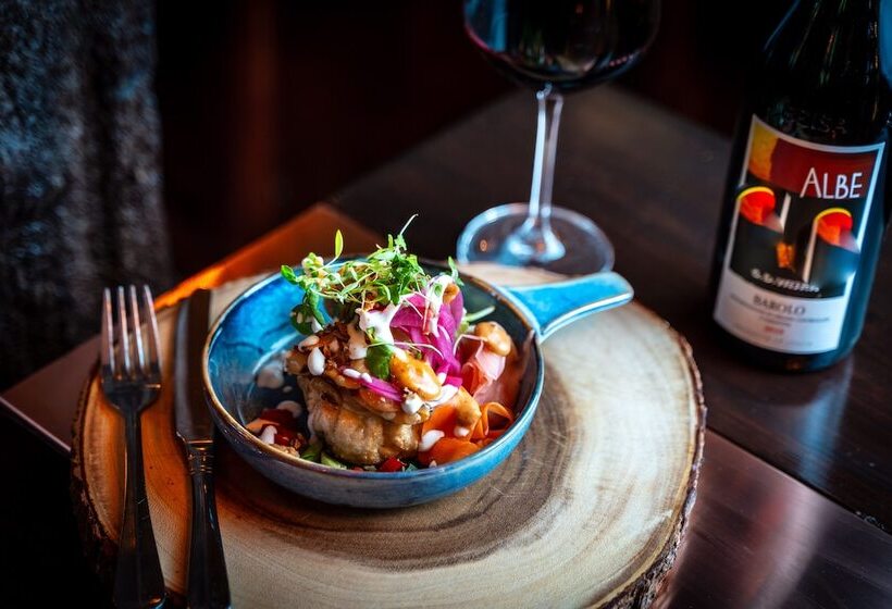 Отель Woolpack Inn