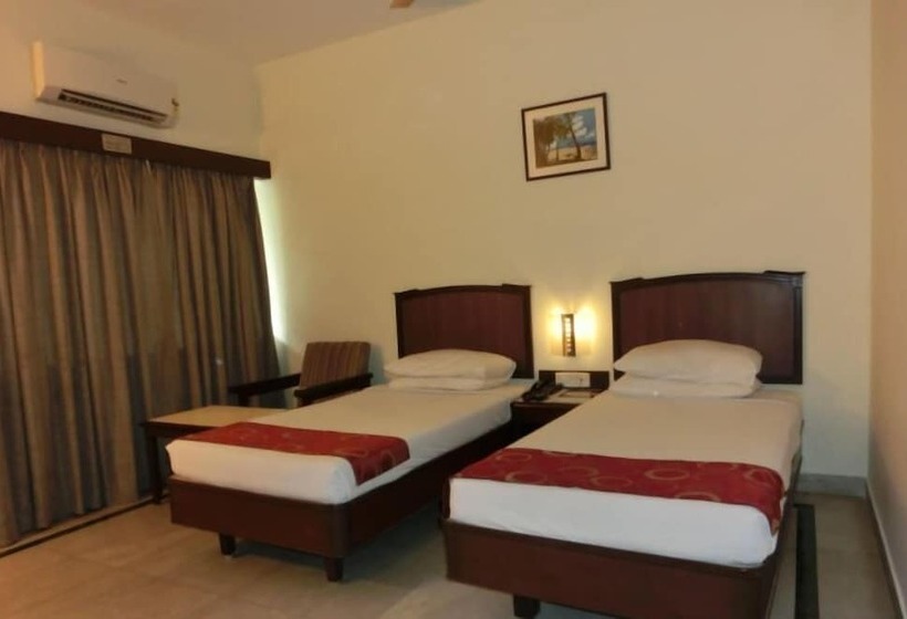 בית מלון כפרי Thulashi Park