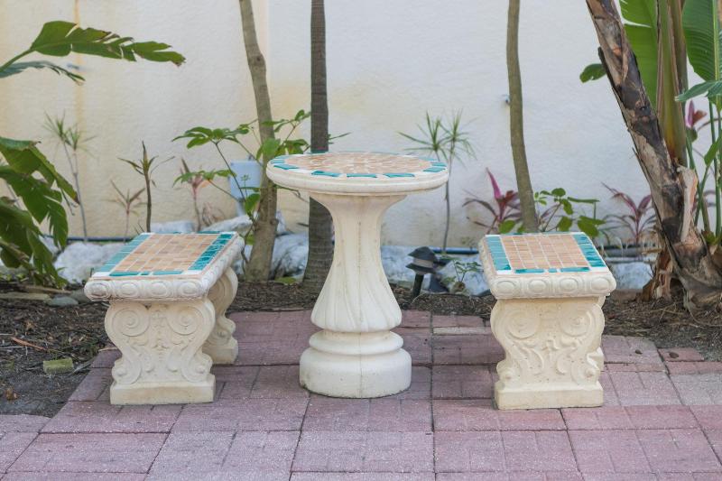 فندق Tortuga Inn Beach Resort