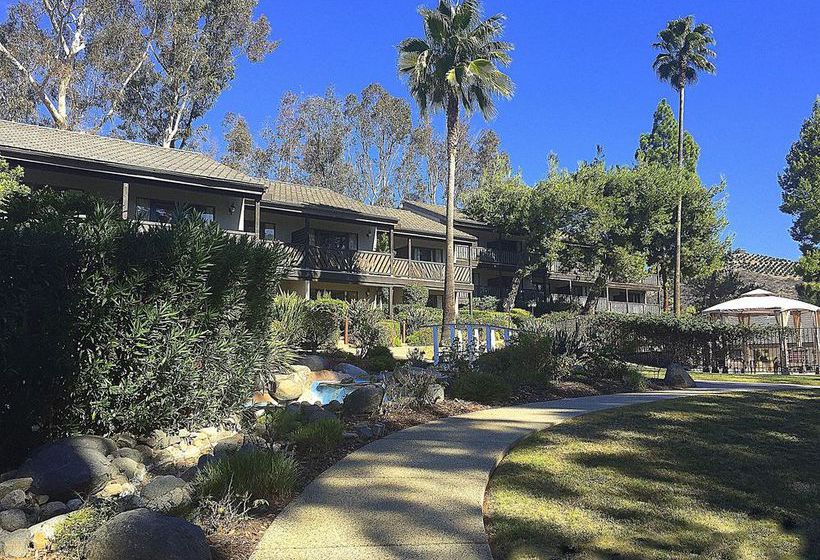 בית מלון כפרי Tuscany Hills Resort