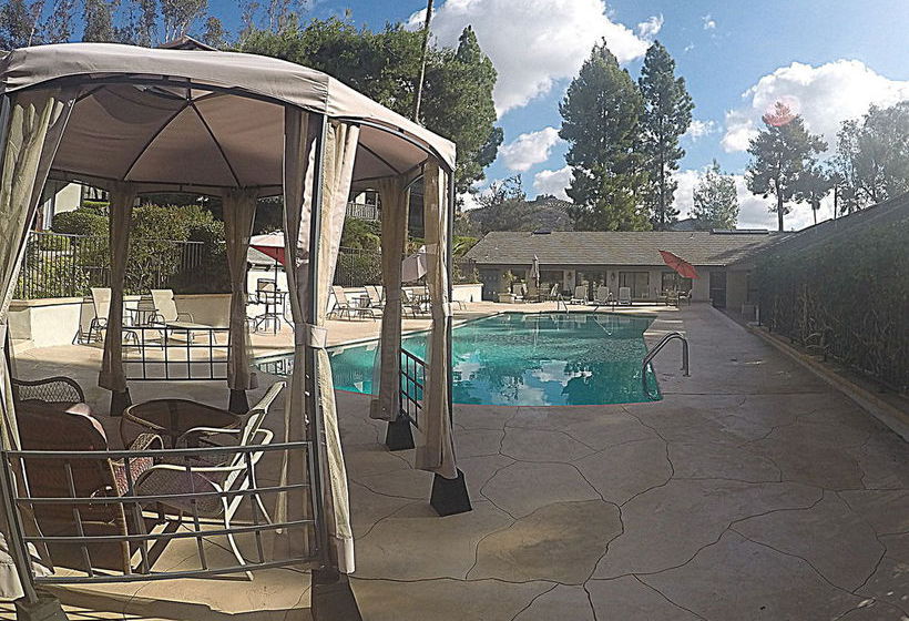 בית מלון כפרי Tuscany Hills Resort