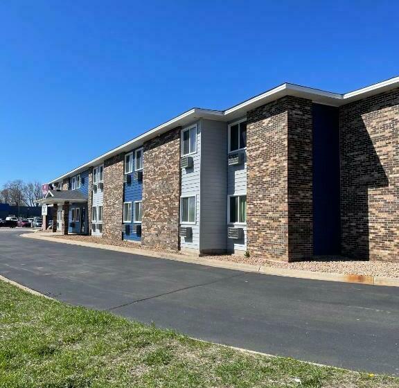 فندق Valley Inn Shakopee