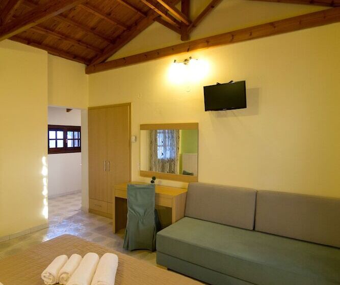 هتل Vicky Studios