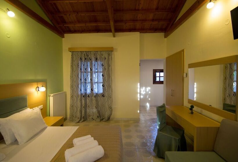 هتل Vicky Studios