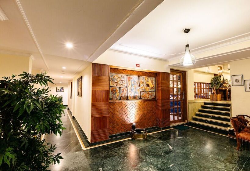 Willow Banks   Boutique 4 Star Hotel On The Mall Road Shimla