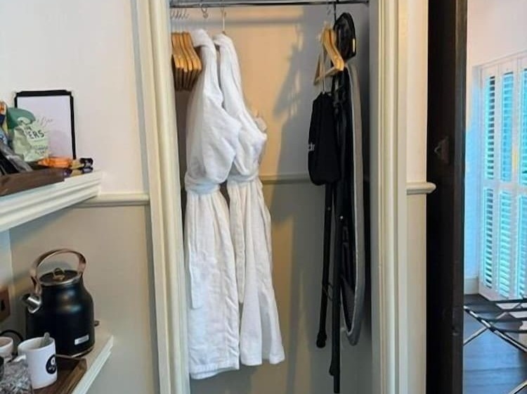 Отель Woolpack Inn