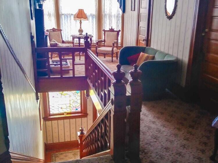 Innisfree Bed & Breakfast