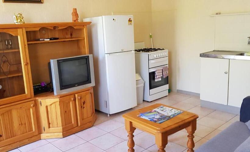 Lakes Entrance Holiday Units