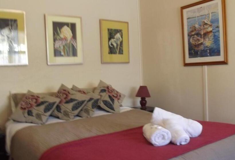 Lakes Entrance Holiday Units