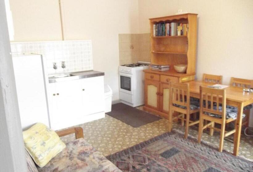 Lakes Entrance Holiday Units