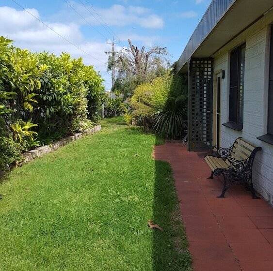 Lakes Entrance Holiday Units