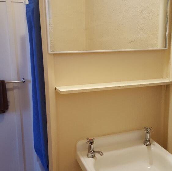 Lakes Entrance Holiday Units