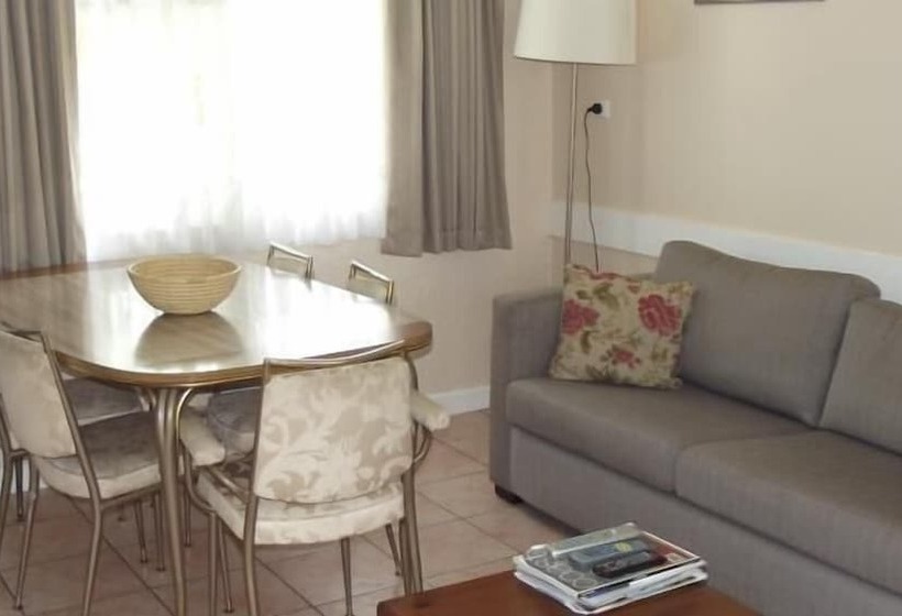 Lakes Entrance Holiday Units