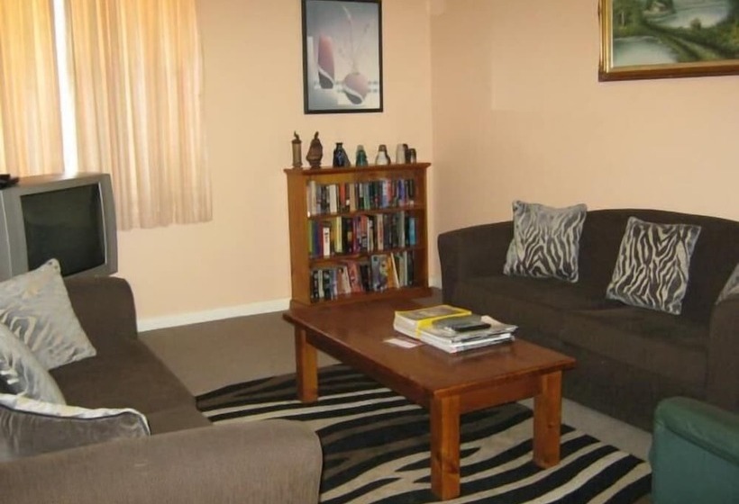 Lakes Entrance Holiday Units