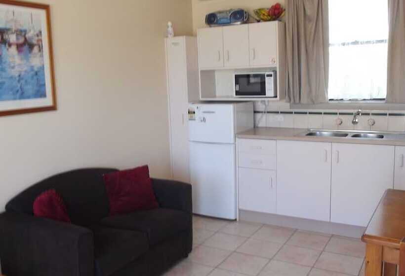 Lakes Entrance Holiday Units