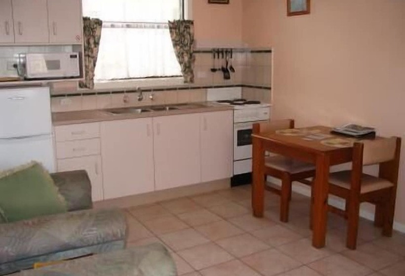 Lakes Entrance Holiday Units