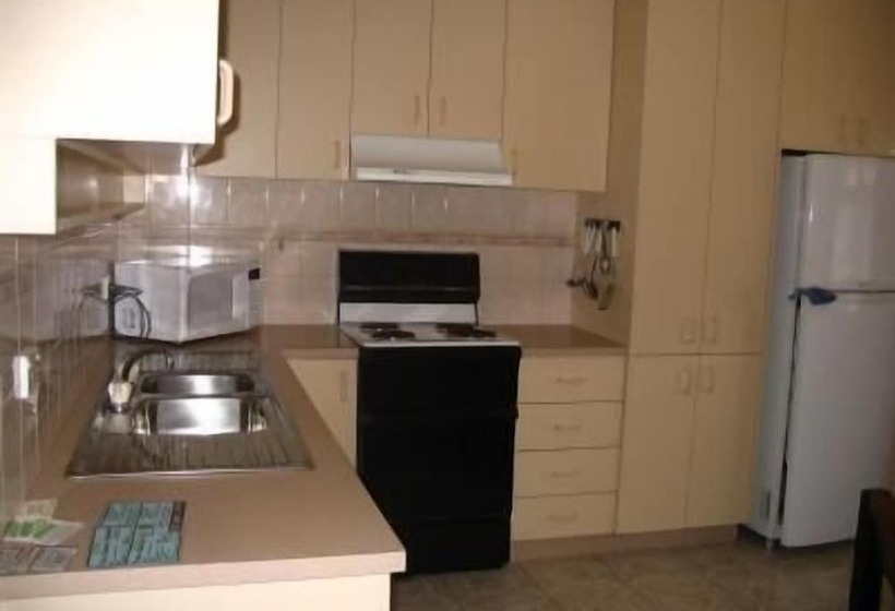 Lakes Entrance Holiday Units