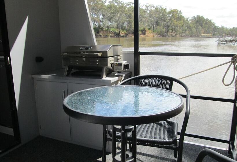 Moama On Murray Houseboats