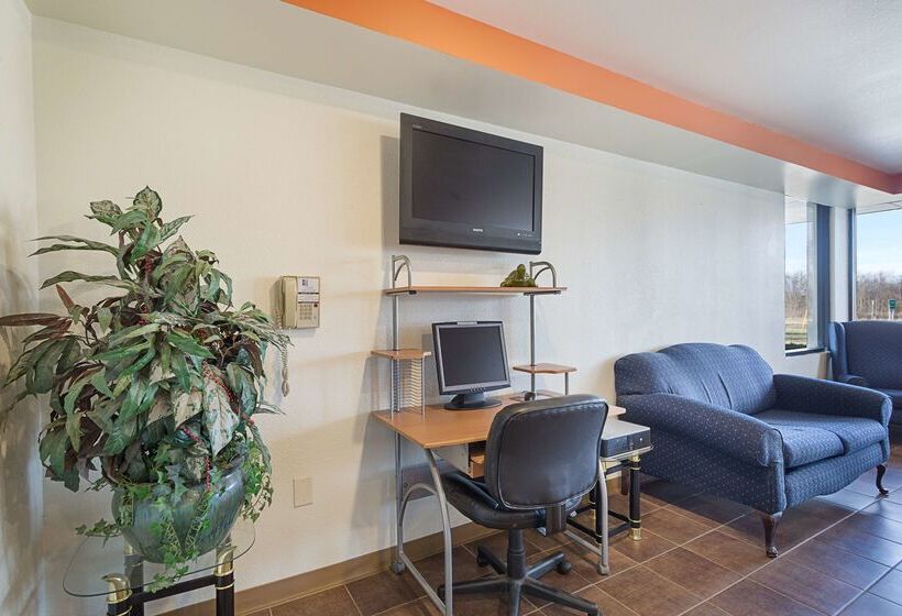 Motel 6 Bells, Tn   Brownsville