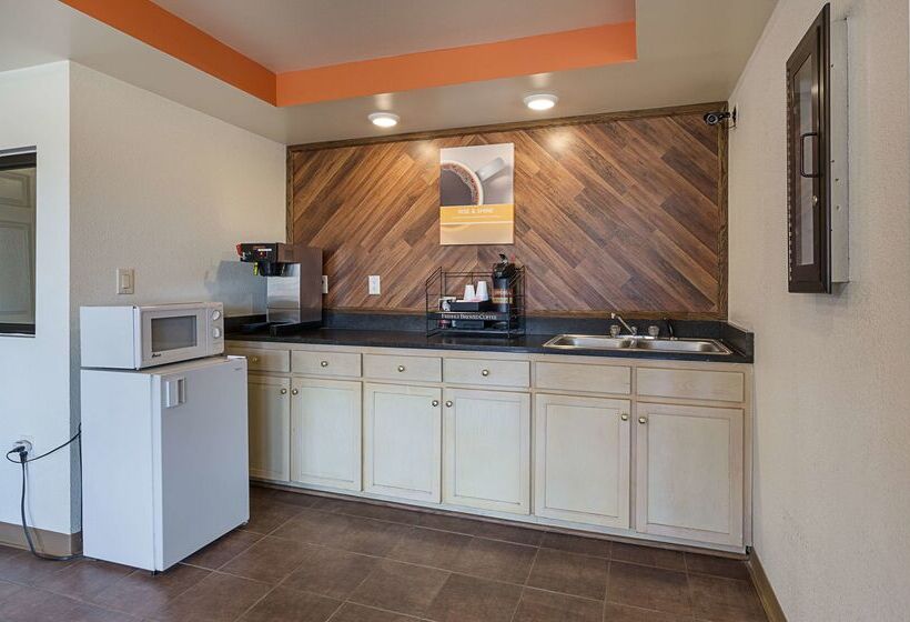 Motel 6 Bells, Tn   Brownsville