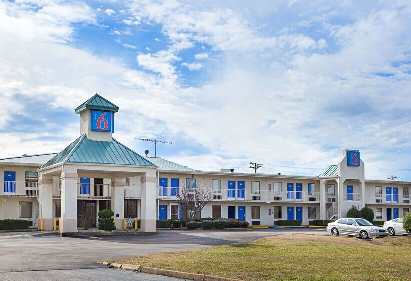 Motel 6 Bells, Tn   Brownsville