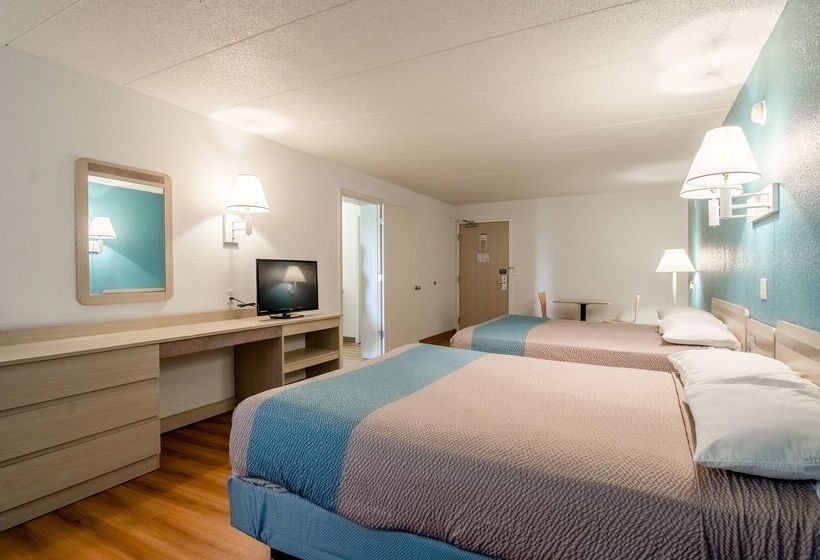 Motel 6 Big Springs, Ne