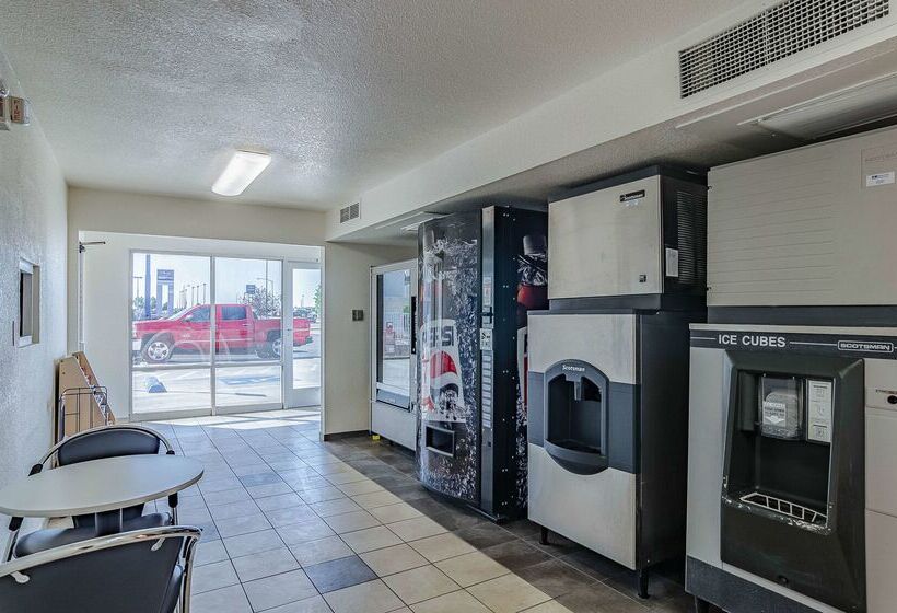 فندق على الطريق Park Inn By Radisson, Cheyenne