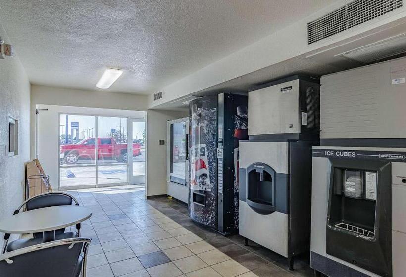 فندق على الطريق Park Inn By Radisson, Cheyenne