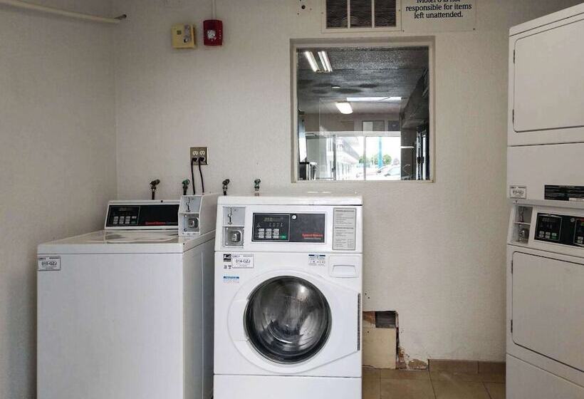 فندق على الطريق Park Inn By Radisson, Cheyenne