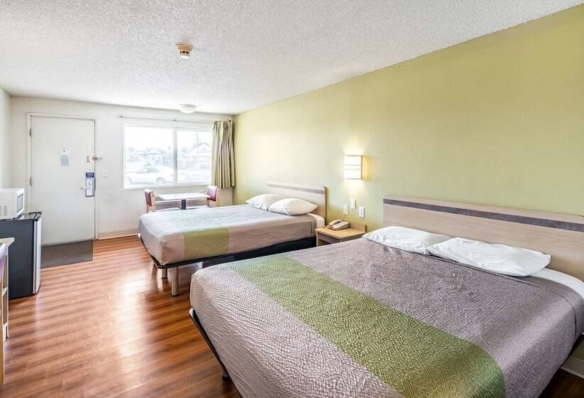 Motel 6 Clarkston Wa