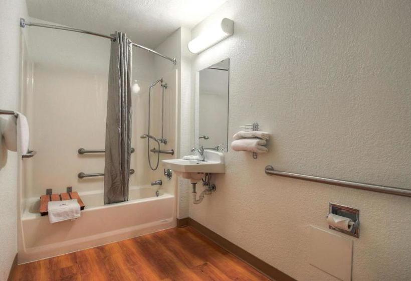 Motel 6 Los Angeles  Baldwin Park