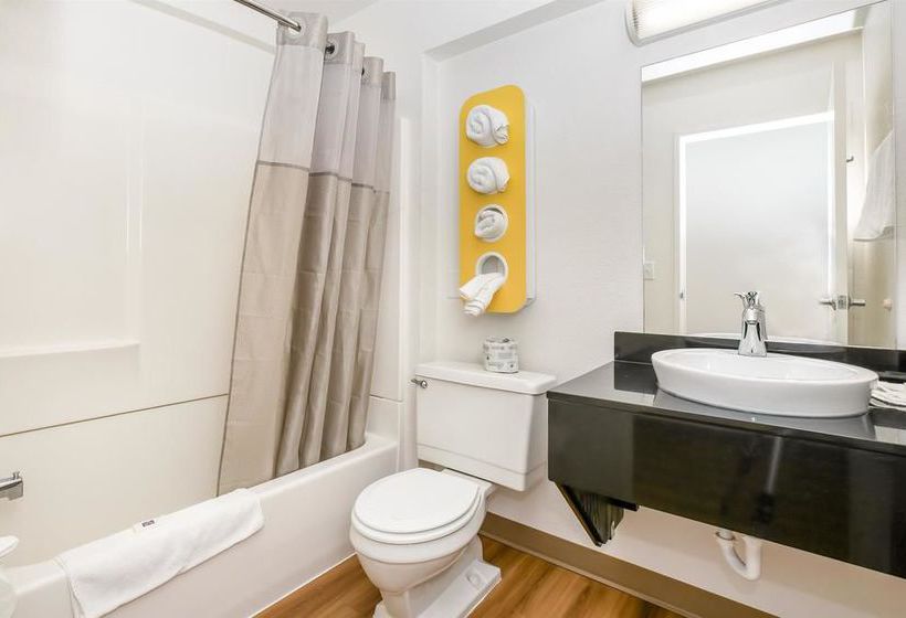 Motel 6 Minneapolis Airport - Mall Of America