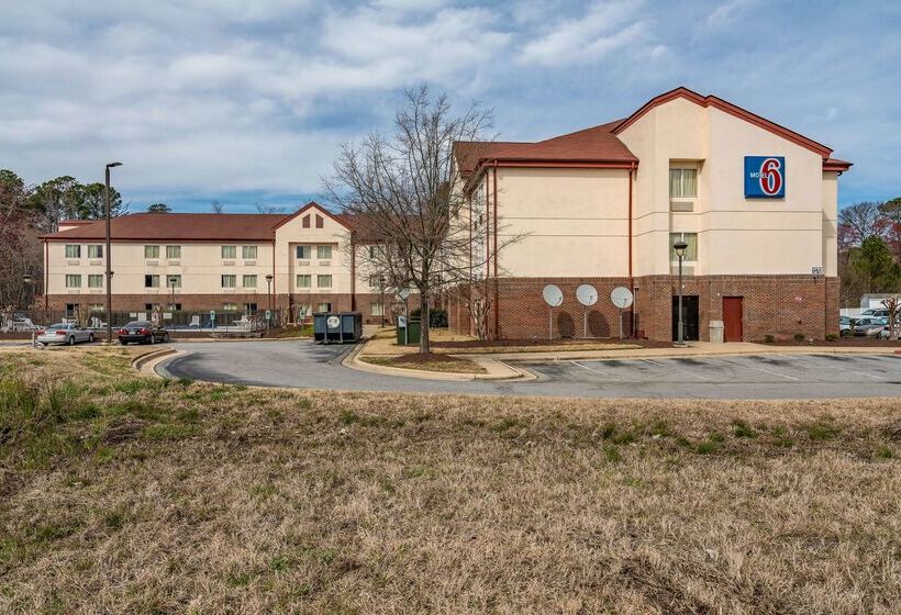 Motel 6 Rocky Mount, Nc