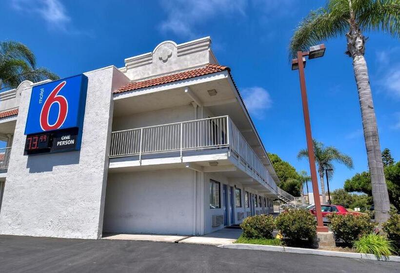 Motel 6carlsbad, Ca  East Near Legoland