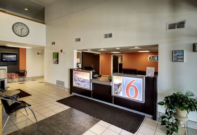 Motel 6ogden, Ut  Riverdale