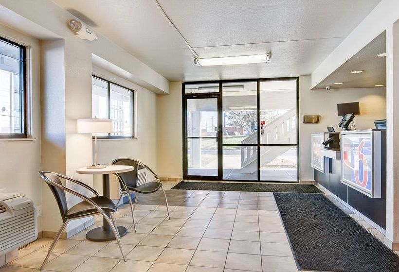 Motel 6springfield, Mo  North