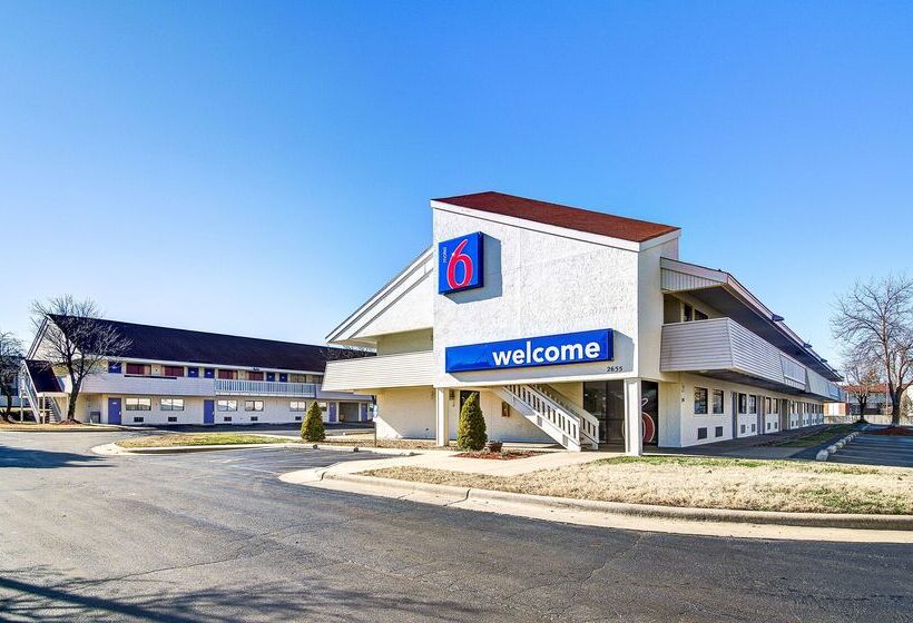 Motel 6springfield, Mo  North