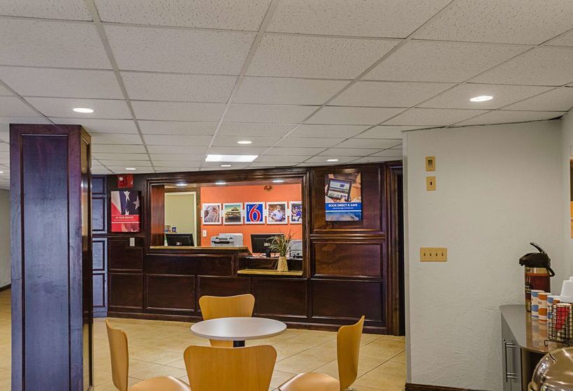 Motel 6 Westborough, Ma